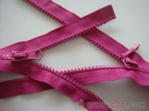 中國拉鏈十大知名品牌與批發(fā)門襟樹脂拉鏈概覽